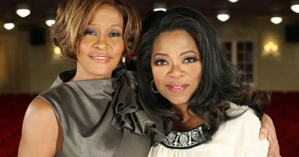 Gia đình Whitney Houston phản ứng dữ dội trước phát ngôn gây tranh cãi của Oprah Winfrey - hình ảnh - playgg88.vip