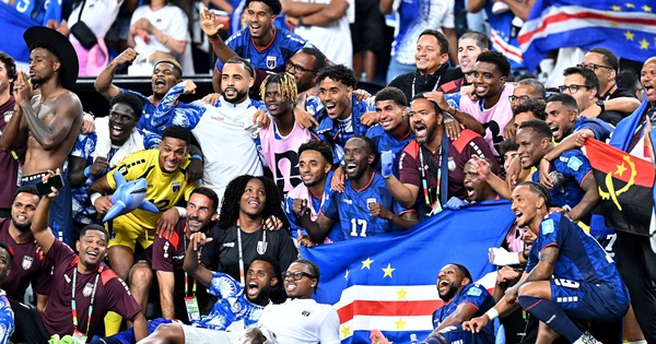 Khuyến mãi GG88: CĐV Cabo Verde thách thức Messi với ‘2 GOAT’ trước đại chiến World Cup - hình ảnh - playgg88.vip Khuyến mãi GG88: CĐV Cabo Verde thách thức Messi với ‘2 GOAT’ trước đại chiến World Cup - hình ảnh - playgg88.vip