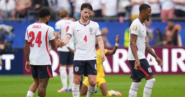 Declan Rice gây lo lắng cho đội tuyển Anh, HLV Tuchel cho cầu thủ đi chơi golf - hình ảnh - playgg88.vip Declan Rice gây lo lắng cho đội tuyển Anh, HLV Tuchel cho cầu thủ đi chơi golf - hình ảnh - playgg88.vip