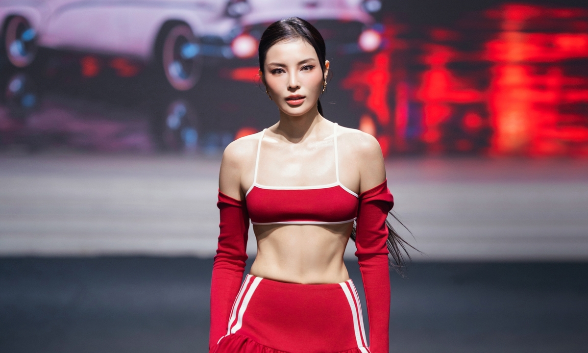Đỗ Mạnh Cường và xu hướng thời trang thể thao: Cảm hứng cho người yêu phong cách và cá cược - hình ảnh - playgg88.vip Đỗ Mạnh Cường và xu hướng thời trang thể thao: Cảm hứng cho người yêu phong cách và cá cược - hình ảnh - playgg88.vip