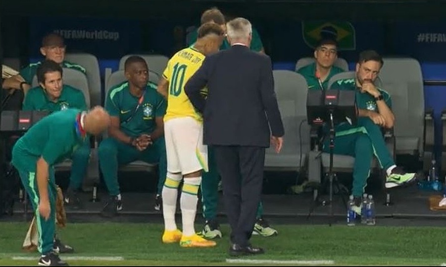 Con trai HLV Ancelotti vướng lùm xùm vì ánh mắt hướng về Neymar - hình ảnh - playgg88.vip Con trai HLV Ancelotti vướng lùm xùm vì ánh mắt hướng về Neymar - hình ảnh - playgg88.vip