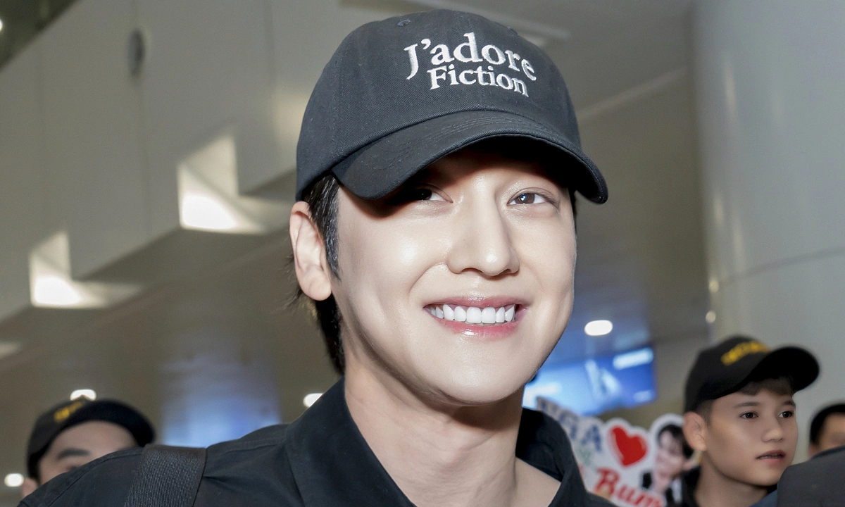 Link vào nhà cái GG88: Kim Bum ‘Vườn sao băng’ bất ngờ xuất hiện tại Hà Nội - hình ảnh - playgg88.vip