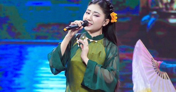 Cô gái ‘đất võ’ vào TP.HCM, theo đuổi dòng nhạc bolero giờ ra sao?: góc nhìn mới cho người chơi Việt - hình ảnh - playgg88.vip