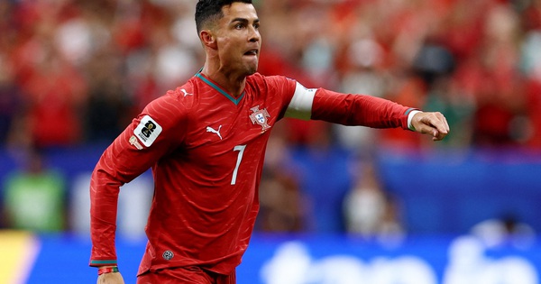 Bồ Đào Nha 5-0 Uzbekistan: Ronaldo lập kỷ lục, mở toang cánh cửa World Cup 2026 - hình ảnh - playgg88.vip