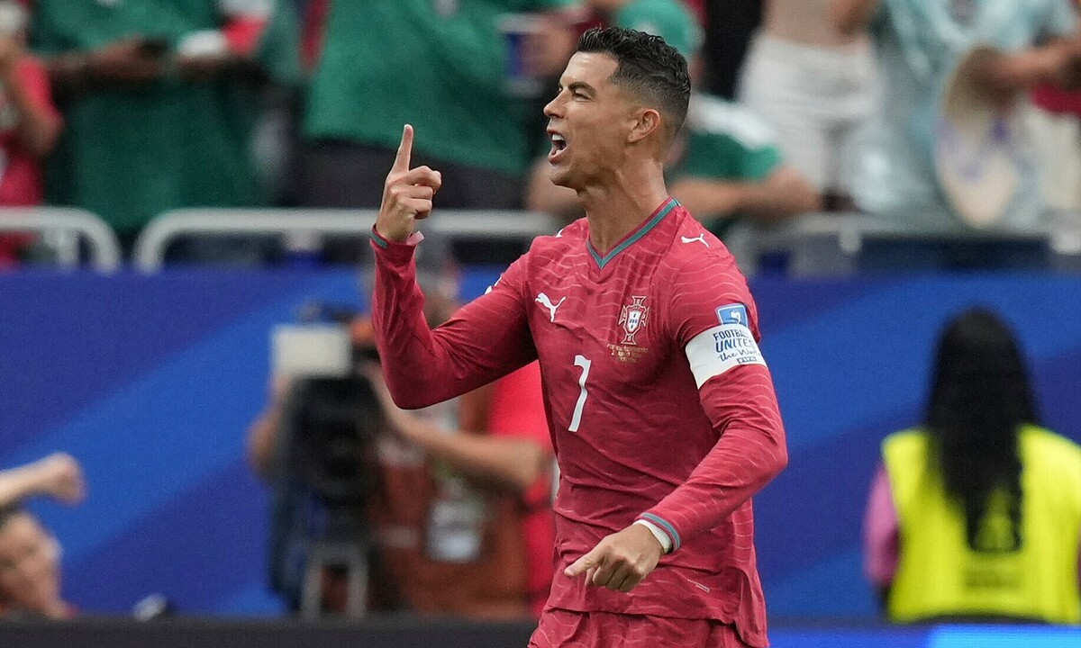 Nạp rút GG88 nhanh chóng – Cập nhật tin Ronaldo lập kỷ lục World Cup - hình ảnh - playgg88.vip