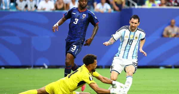 Messi tiết lộ chuyện dở khóc dở cười với cầu thủ Cabo Verde sau trận đấu - hình ảnh - playgg88.vip